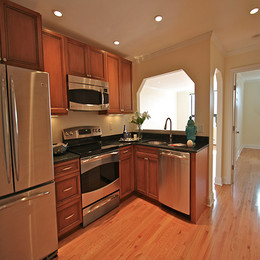 Brattle Arms Kitchen