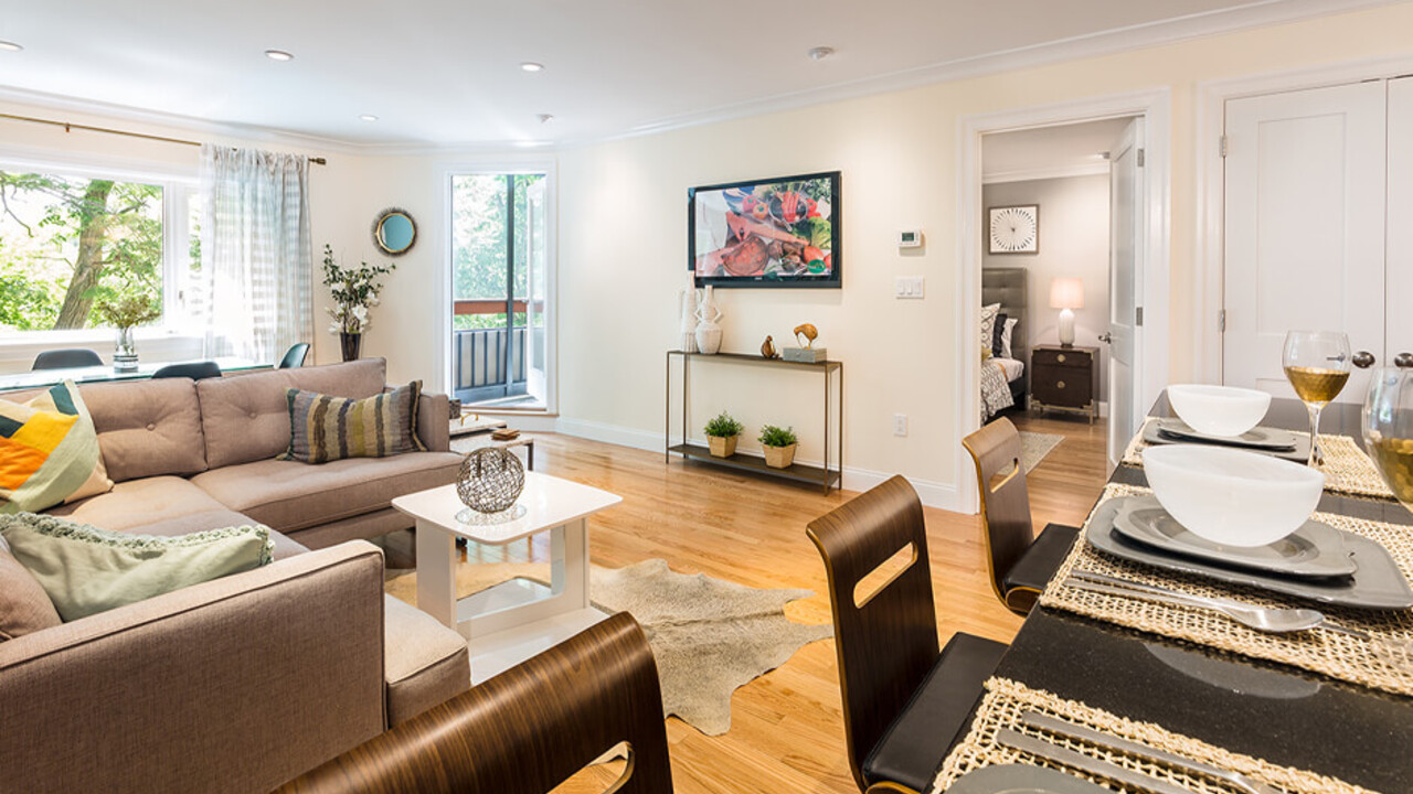 1443 Beacon Living Room