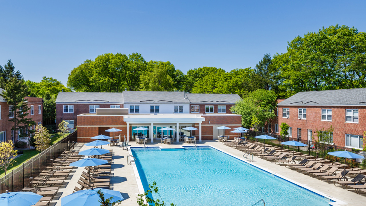 Hancock Village Community Center - Pool