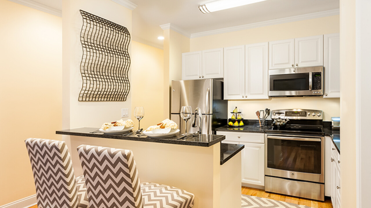 Cambridge MA Apartments - Charles Chauncy kitchen