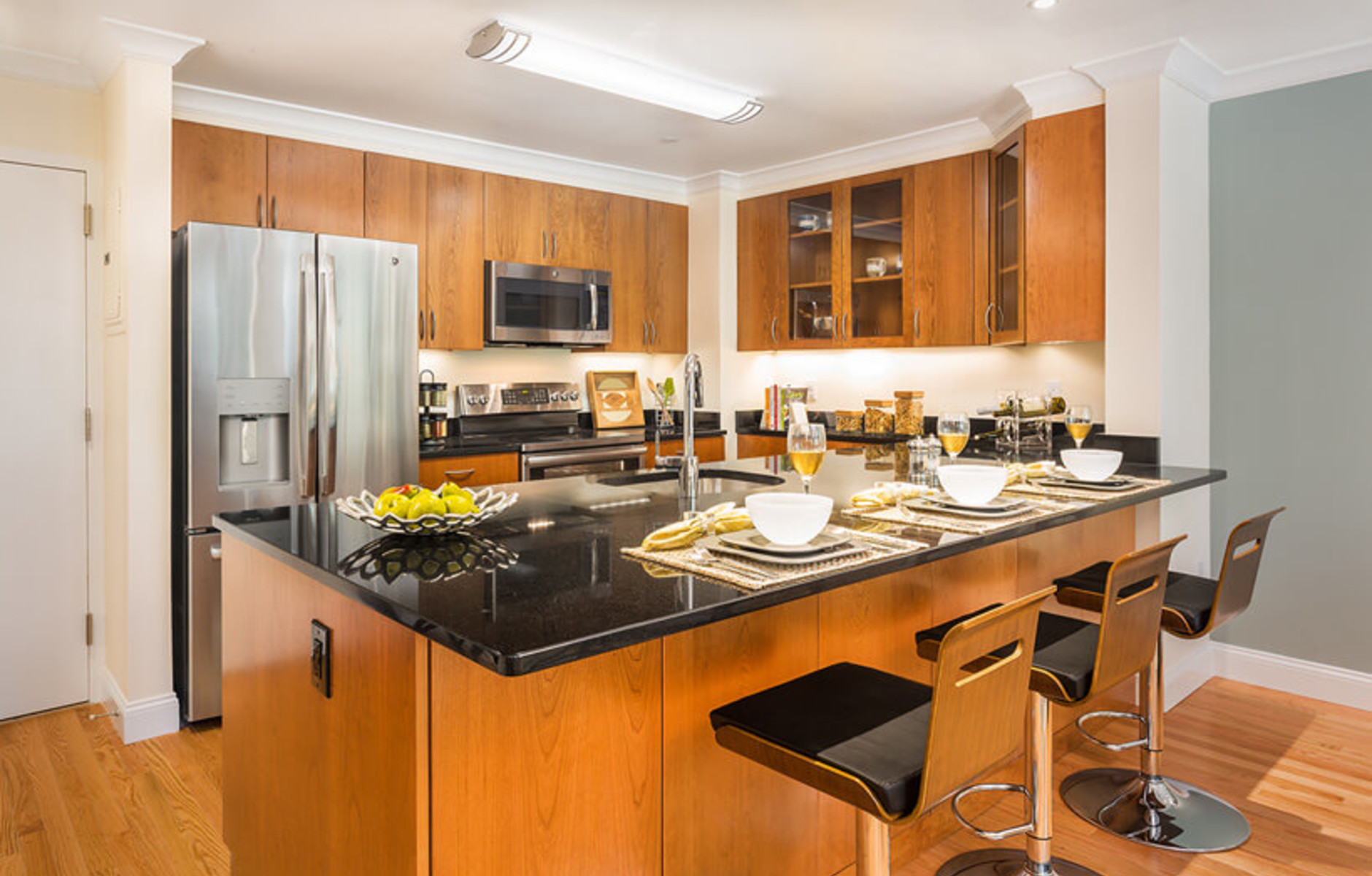 Newly renovated traditional style kitchen