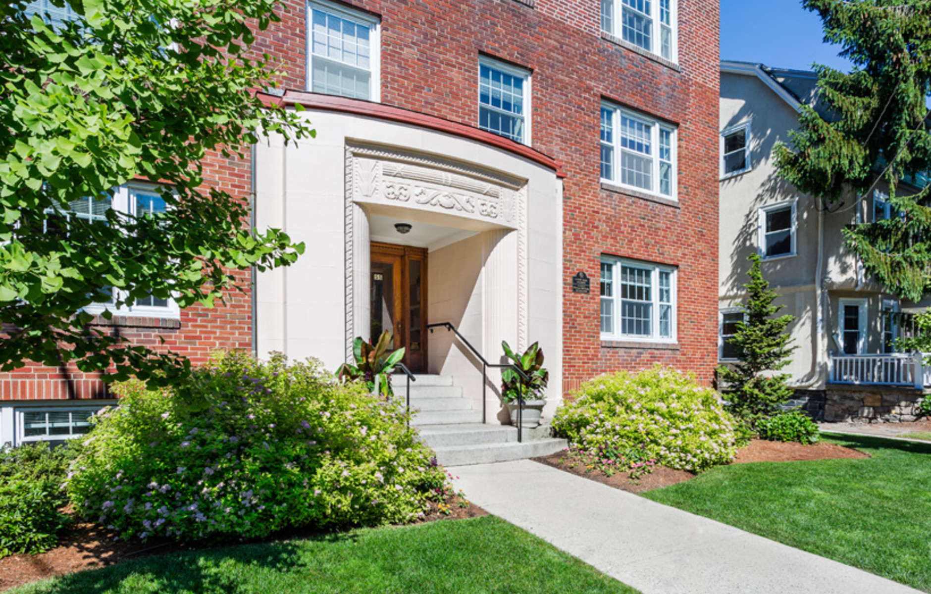 55 Langdon Street Exterior
