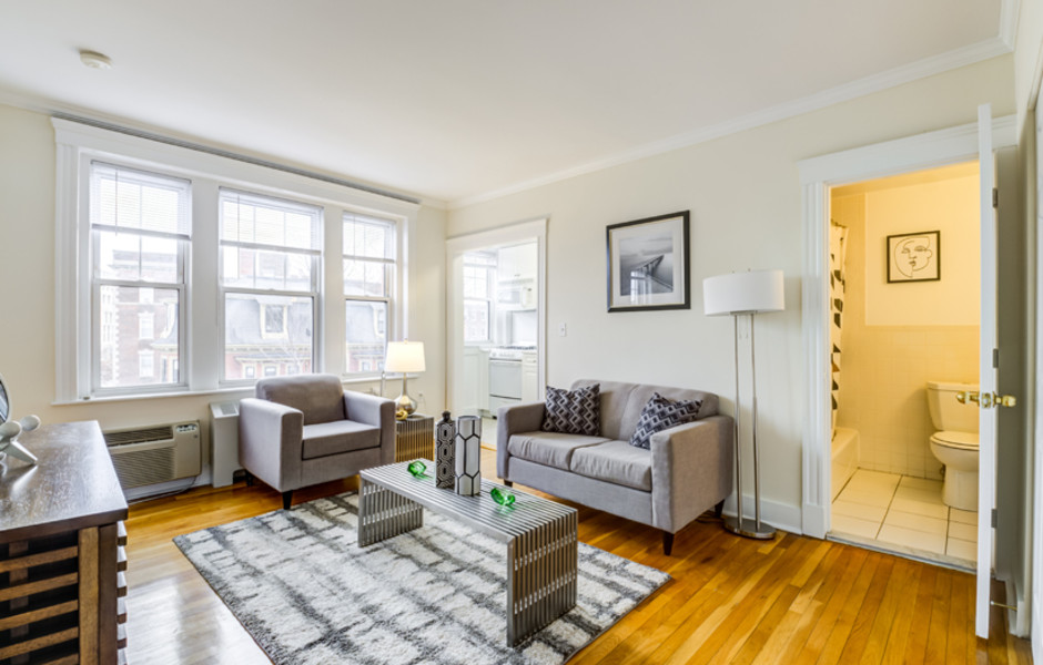 John Harvard Apartments - Living Room