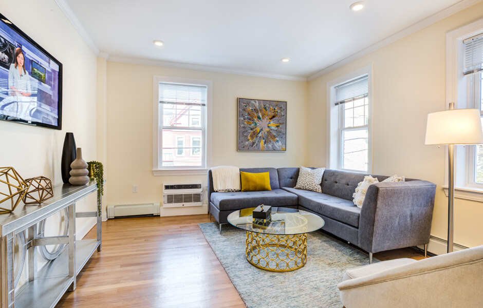 Auburn Harris Courtyard Living Room