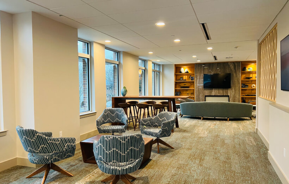 Hancock Village Community Center - Internet Lounge