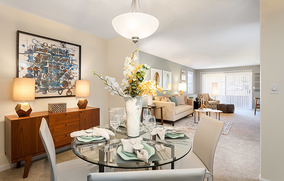 Waterfall Hills - Dining Room