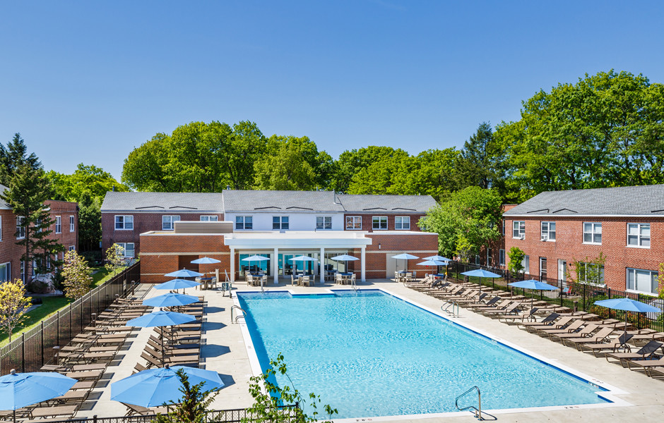 Hancock Village Community Center - Pool