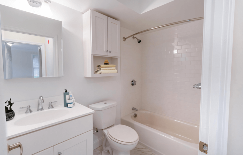 Waterfall Hills at Canton Apartments - Bathroom