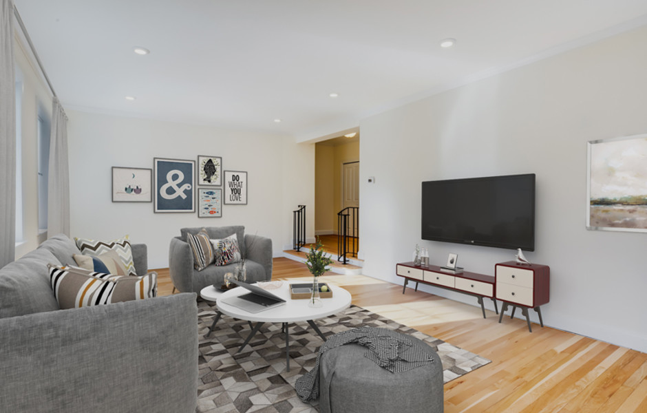 Auburn Harris Courtyard - Living Room
