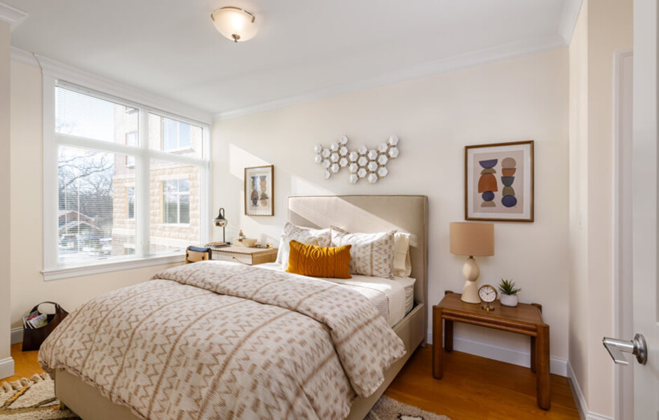 The Franklin at Hancock Village in Chestnut Hill MA - Bedroom
