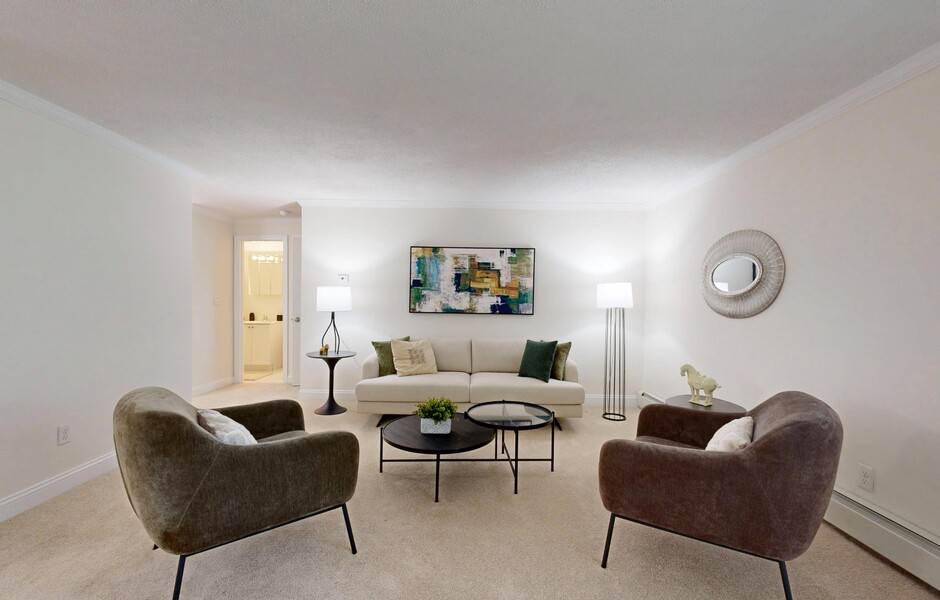 Ridgecrest Village Apartment in West Roxbury MA - 1 Bedroom