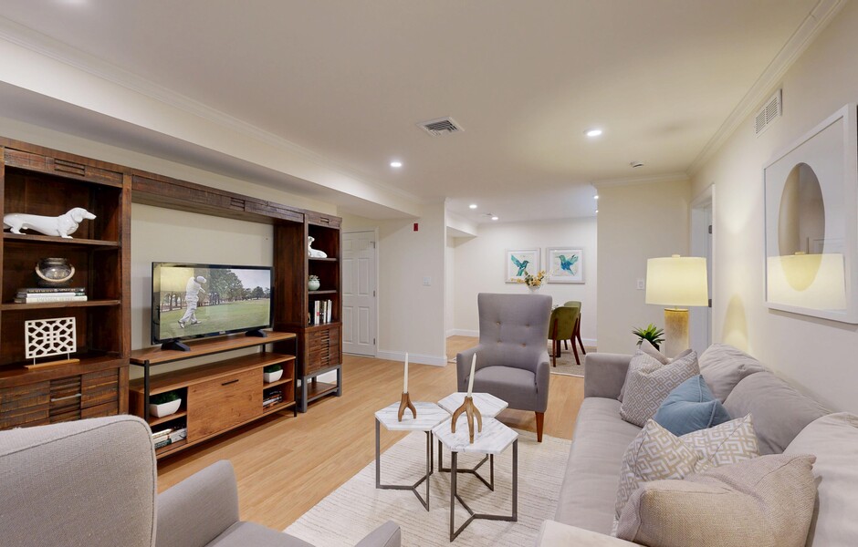 Waterfall Hills - Living Area